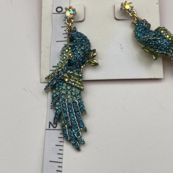 Betsey Johnson Earrings Keeping Up With The Critters Peacock Bird Teal Crystal - Picture 8 of 8